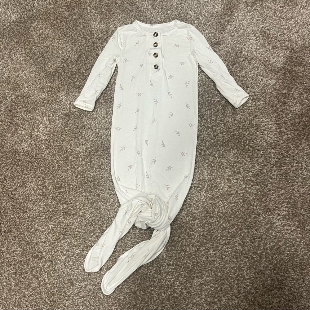 Lou Lou & Company 3-6M Knotted Gown